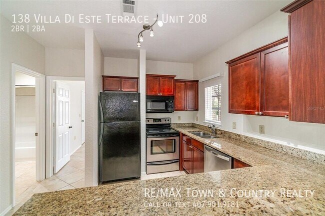 Building Photo - 138 Villa Di Este Terrace