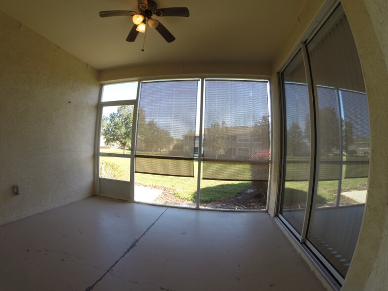 Building Photo - 4555 SW 52nd Cir