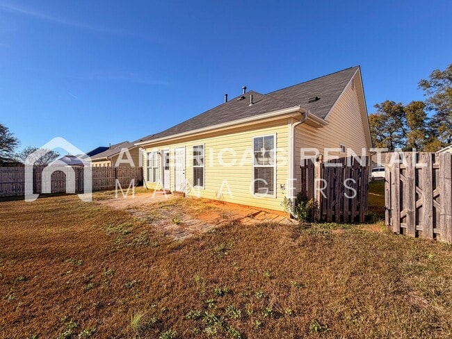 Building Photo - Calera One-Level Living with Spacious Layout