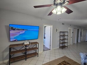 Building Photo - 970 US-98