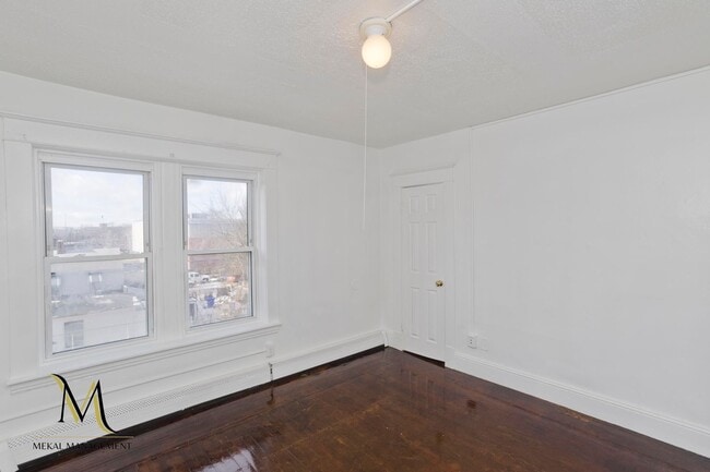 Building Photo - 528-532 Union Street