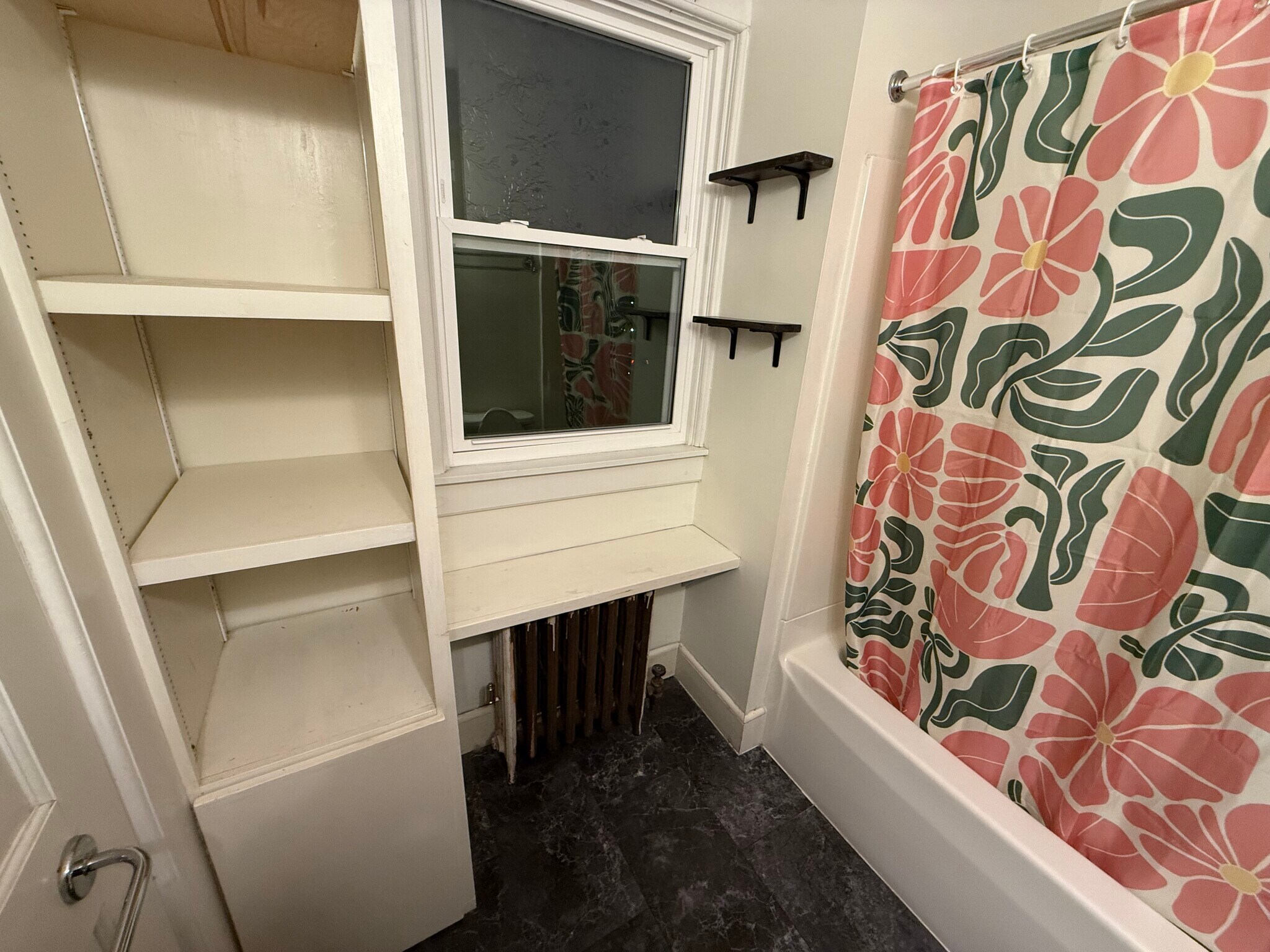 Bathroom 1 - 274 Prospect St