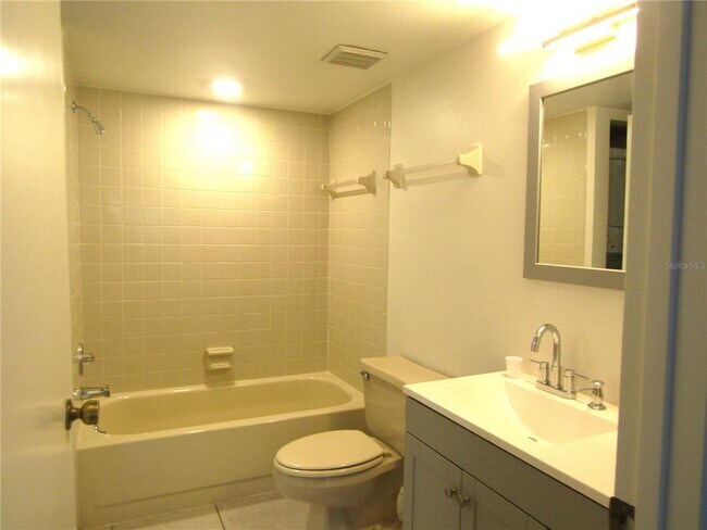 Building Photo - 2973 Taywood Meadows