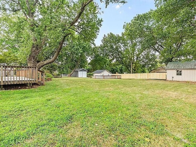Building Photo - Your Dream Home Just Hit the Market – Don’t Miss Out!