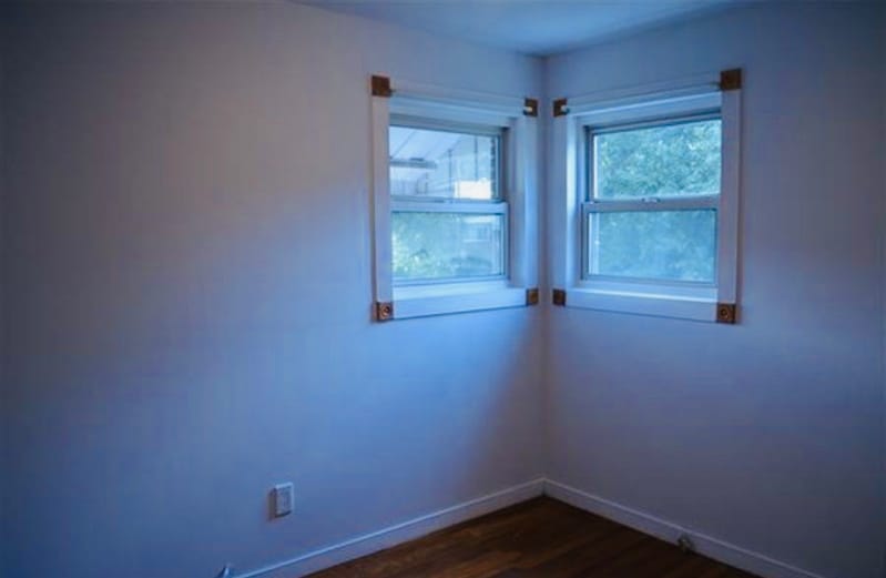 Building Photo - 5703 18th Ave