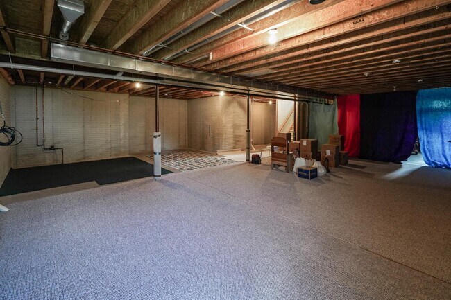 Building Photo - 276 Stone Glen Ct