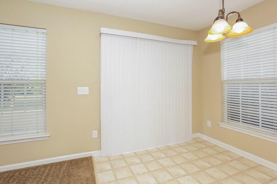 Building Photo - 6581 Long Nook Ln