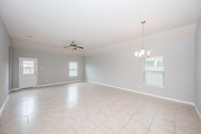 Building Photo - 9531 McDowell Dr