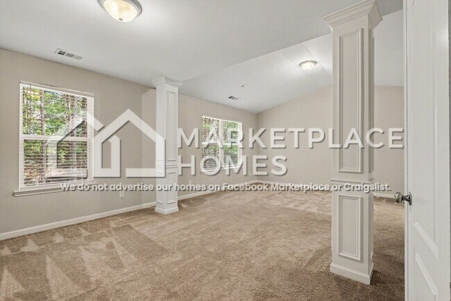 Building Photo - 3851 Augustine Pl