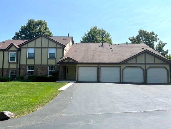 Primary Photo - 1077 Auburn Ln