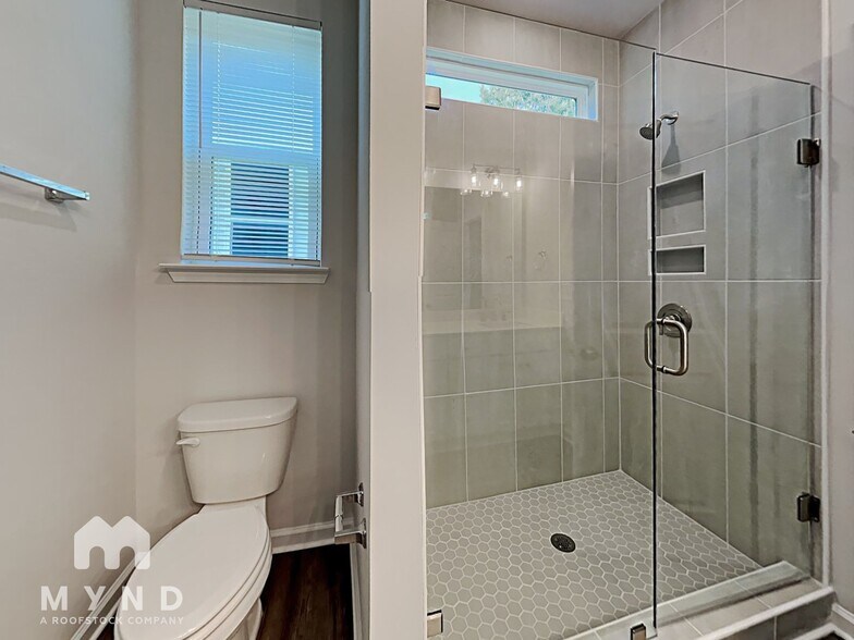 Building Photo - 719 Riverwood Pass