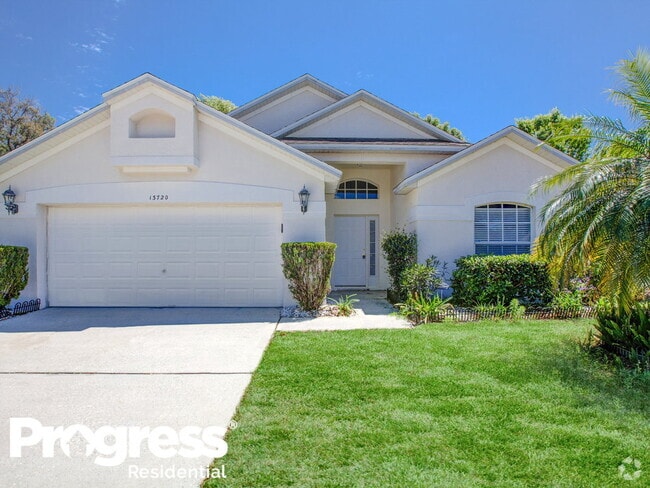 Building Photo - 13720 Meadowpark Ave