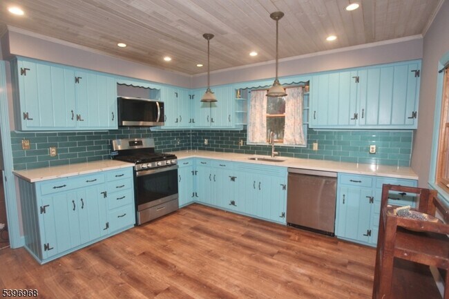 Building Photo - 18 Little Philadelphia Rd