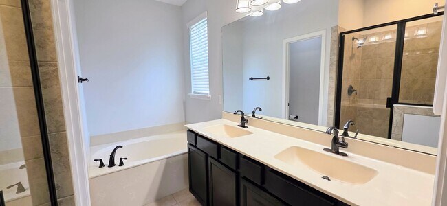 Building Photo - Beautiful 4/2 in Nocatee Community!