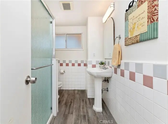 Building Photo - 8204 Sherwood Pl