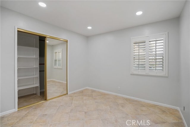 Building Photo - 7055 Avenida Leon