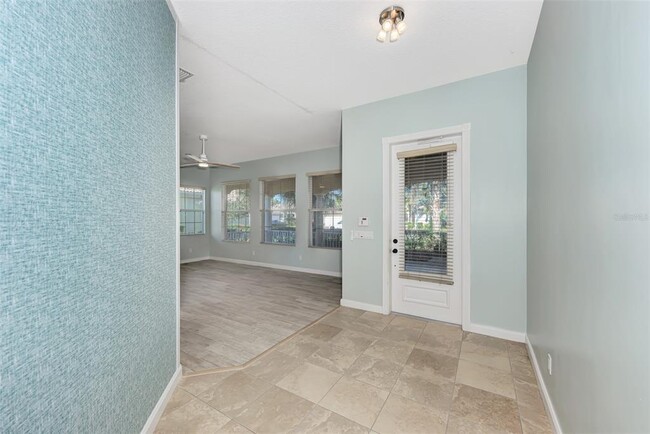 Building Photo - 13465 Bastiano St