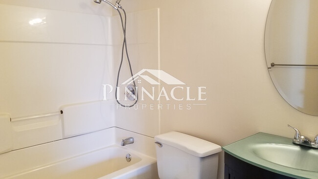 Bathroom - 164 Thomas Rd