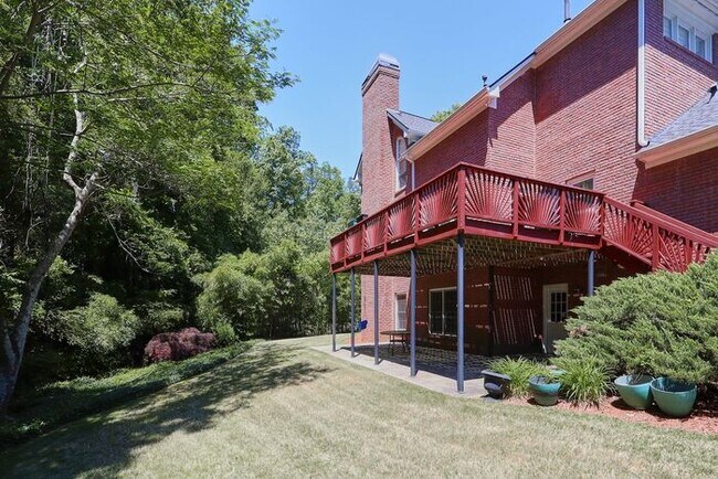 Building Photo - 2381 Oak Grove Meadows