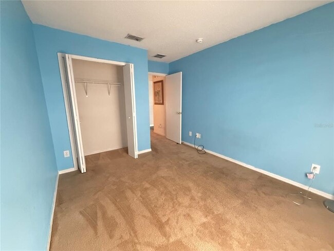 Building Photo - 1905 Myakka Ct