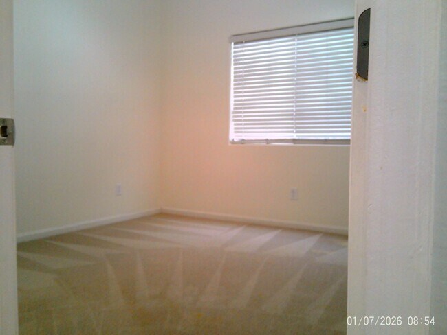 Building Photo - NW-WELCOME HOME !!! MOVE IN SPECIAL! $3547.50 MOVES YOU IN!