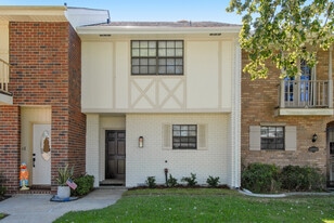 Building Photo - 4502 Park Dr N