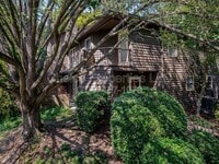 Building Photo - 3526 Colony Crossing Dr