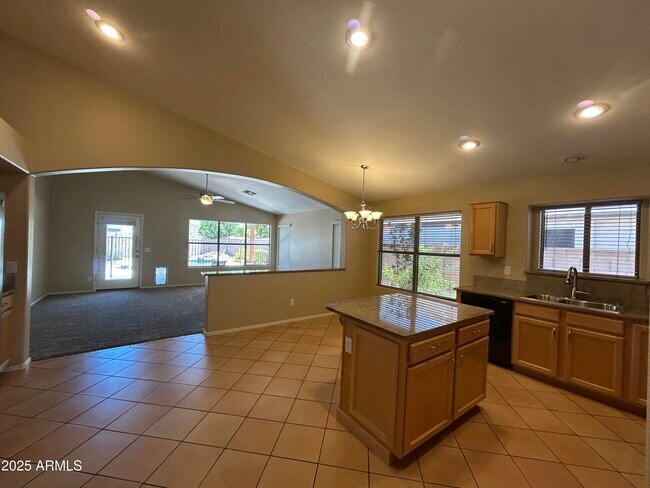 Building Photo - 2092 E Smoke Tree Rd