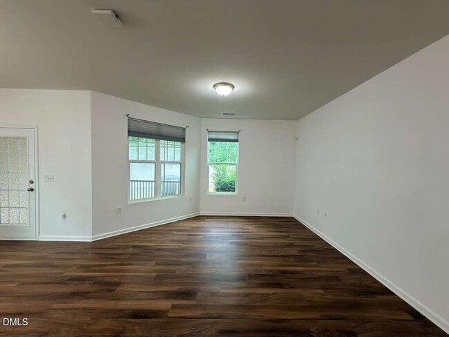 Building Photo - 6009 Beale Loop