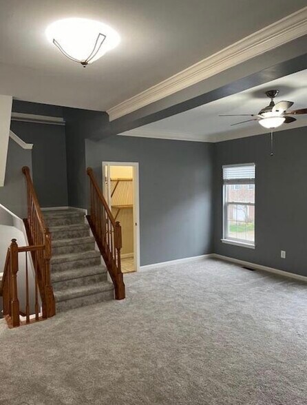 Building Photo - 46678 Cavendish Sq