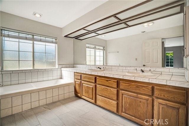 Building Photo - 6716 Faust Ave