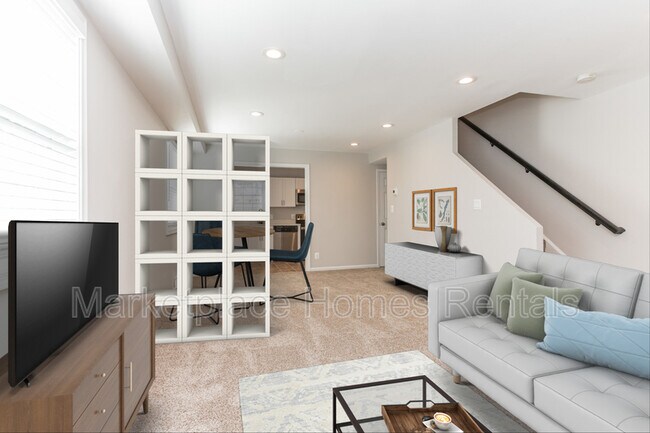 Building Photo - 1559 FORT DUPONT St SE