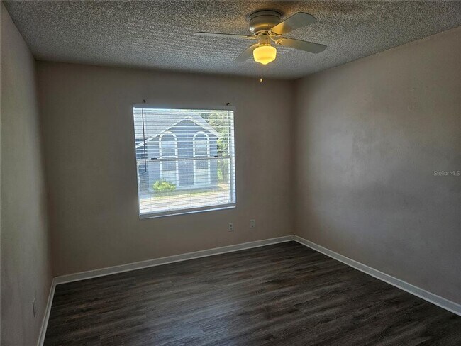 Building Photo - 4136 Pershing Pointe Pl