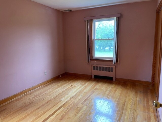Building Photo - 171 Derby Ave