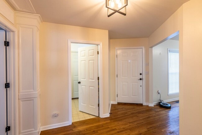 Building Photo - 604 Wilder Dr