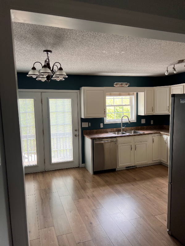 Building Photo - 44 Tulip Grove Cir