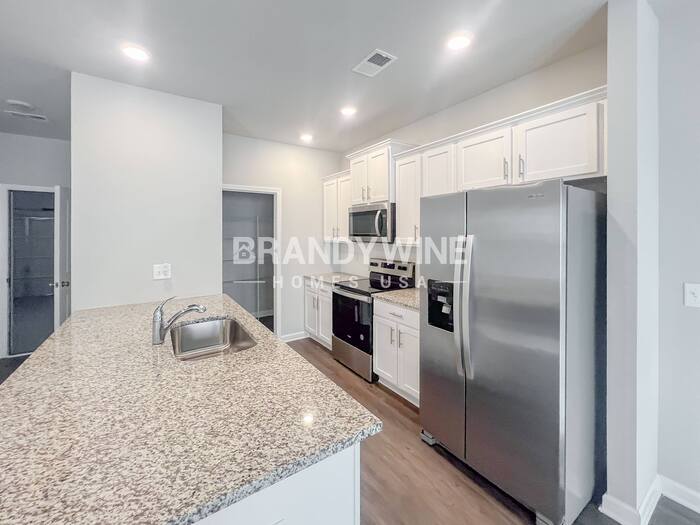 Building Photo - 111 Windflower Wy