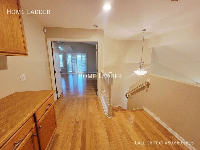 Building Photo - 4027 E Kirkland Rd