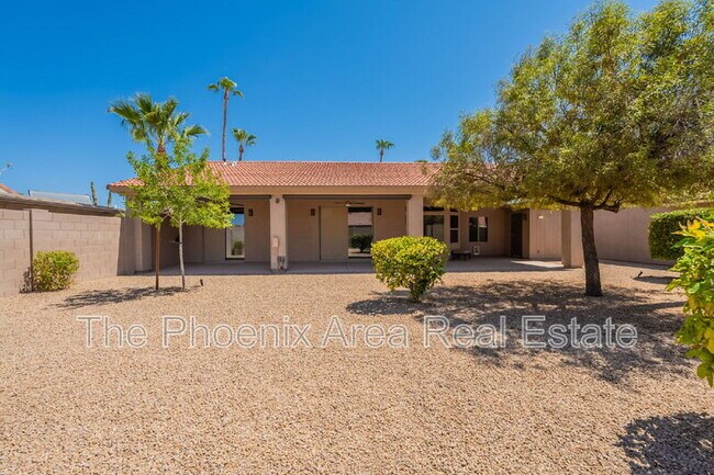 Building Photo - 25818 S Hollygreen Dr
