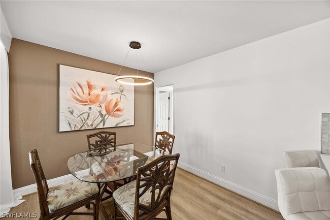 Building Photo - 3625 Boca Ciega Dr