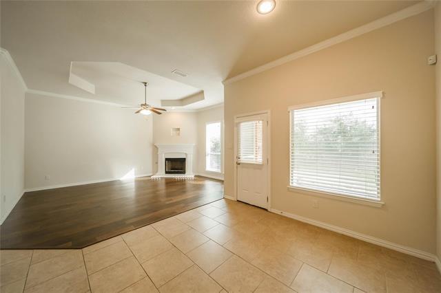 Building Photo - 2808 Frontier Dr