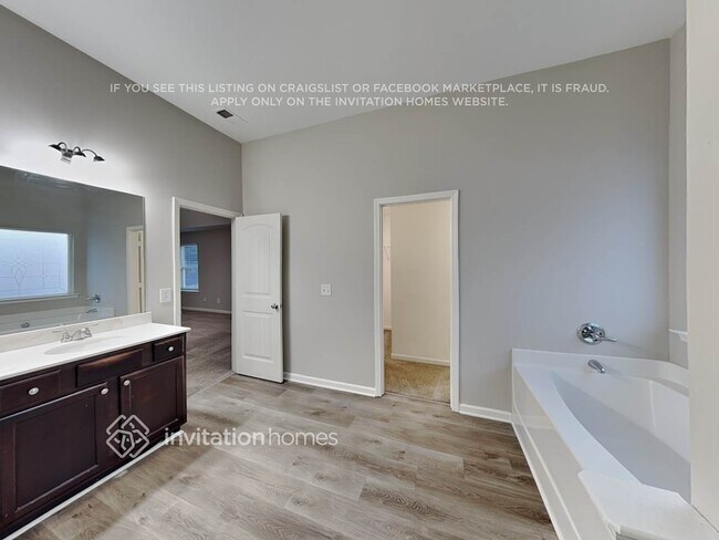 Building Photo - 548 Boulder Run