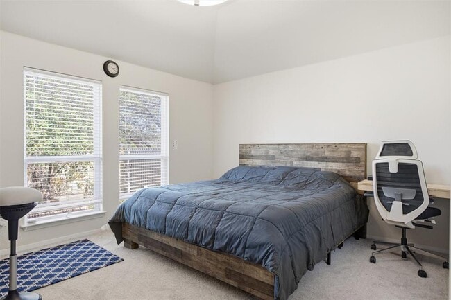 Building Photo - 13701 Ronald Reagan Blvd