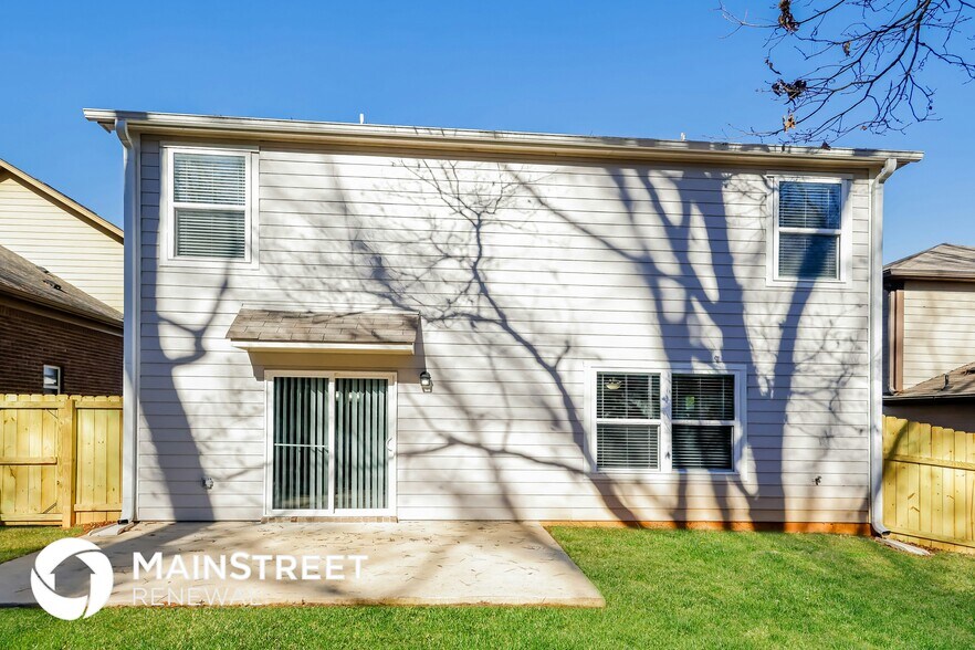 Building Photo - 105 Union Station Dr