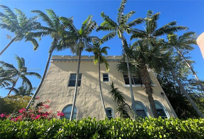 Building Photo - 421 Grand Concourse