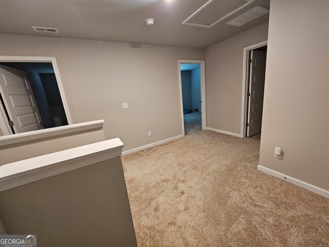 Building Photo - 52 White Spruce Wy