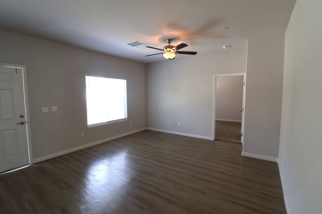 Building Photo - Northview Meadows Luxury Duplexes