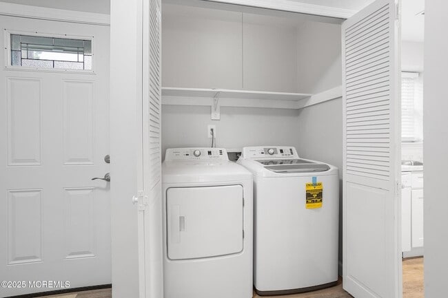 Building Photo - 30 Winged Foot Ln