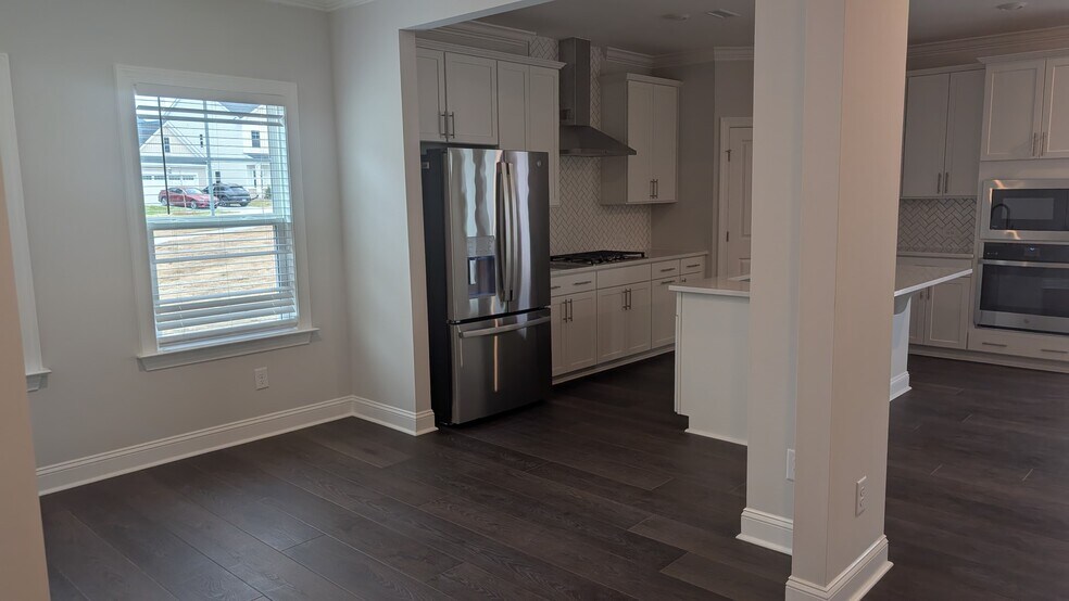 Building Photo - 1011 Constellation Cir