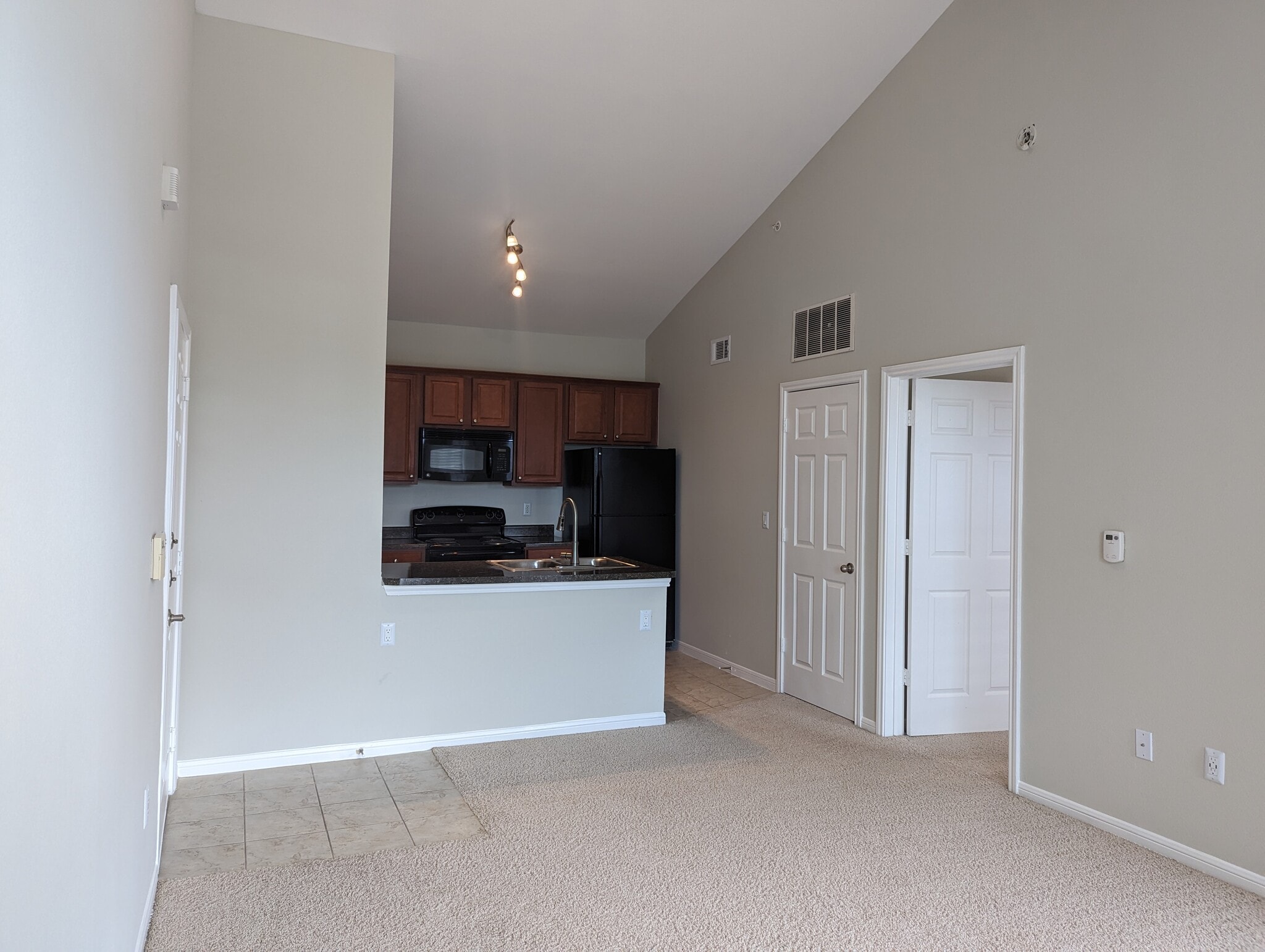 Woodland Hills Luxury Apartments 3918 Atascocita Rd Humble TX 77396